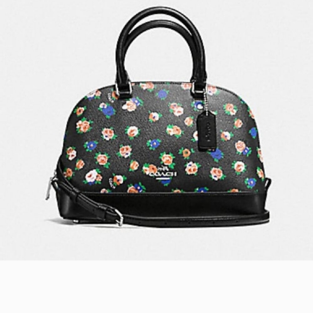 Coach Tea Rose Black EUC 🦋